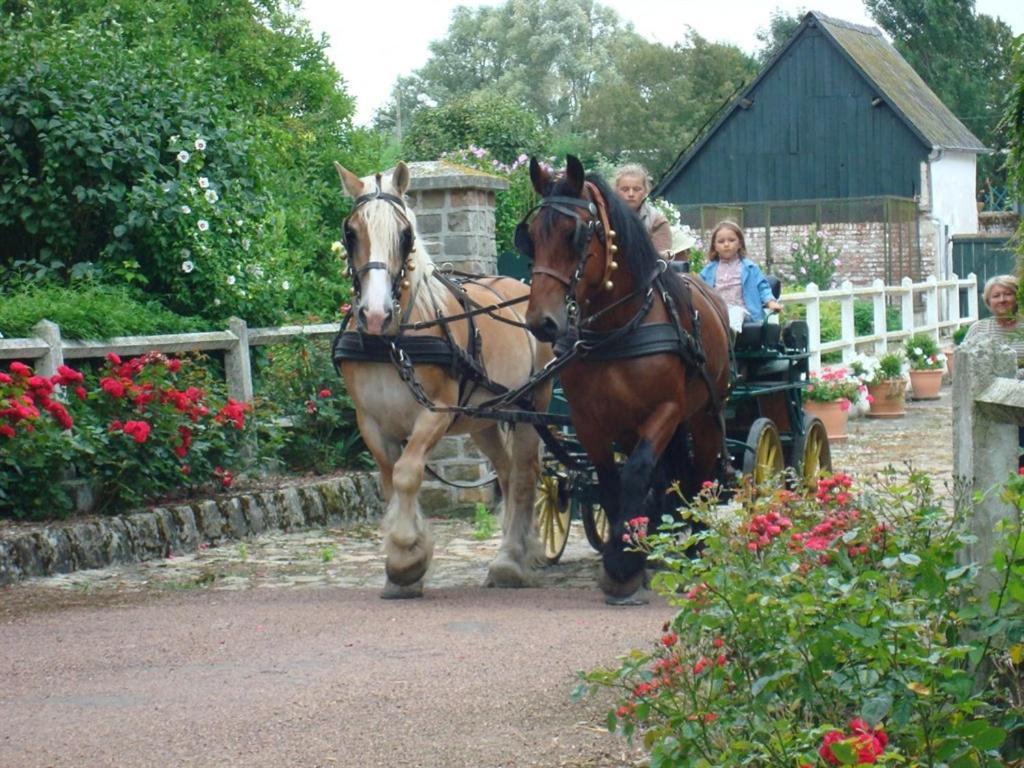 Leval Bed and Breakfast Trefcon Buitenkant foto